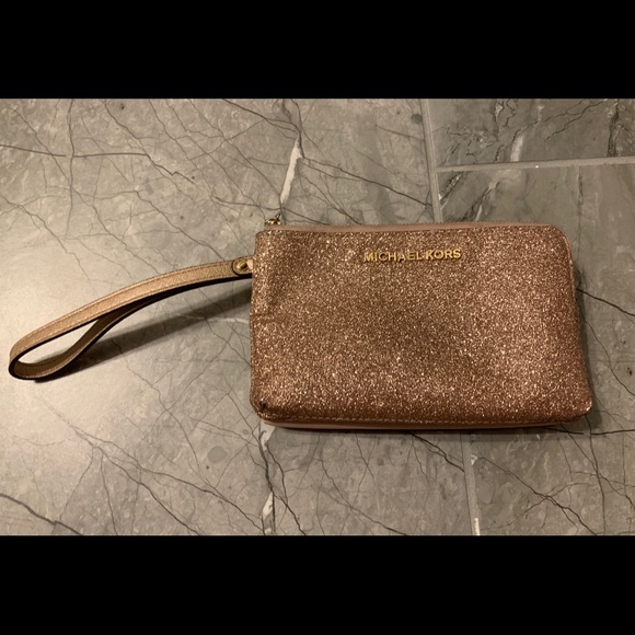 Authentic double zip MK wristlet - Picture 4 of 7